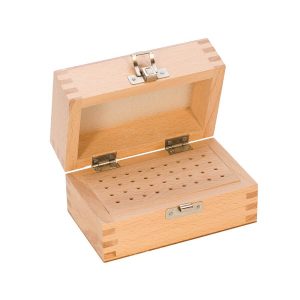 Houten kistje voor 36 boortjes of frezen
